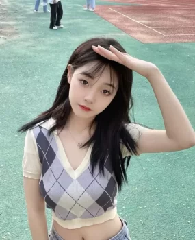 瘾很大的学生小妹