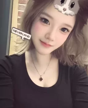 大奶高挑白净嫩妹