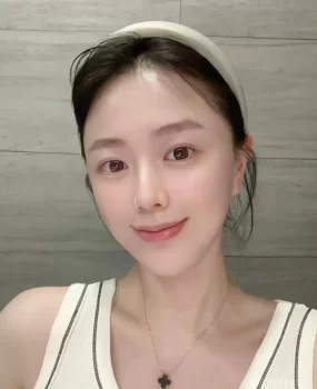 亲身体验拉萨城关制服丝袜小姐姐